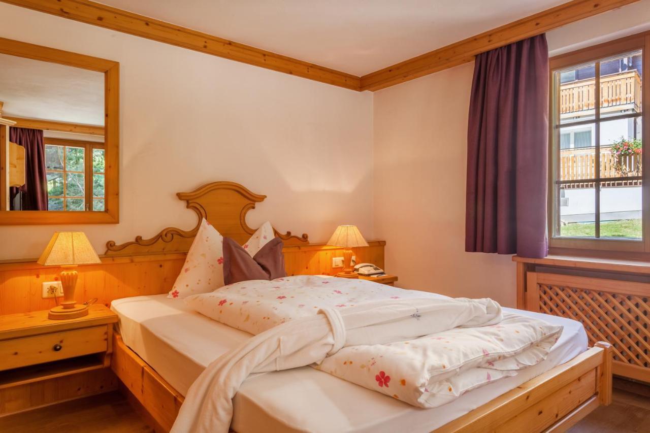Hotel Berghof Zermatt Buitenkant foto