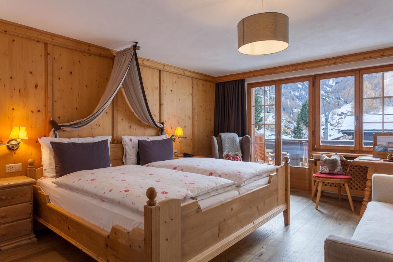 Hotel Berghof Zermatt Buitenkant foto